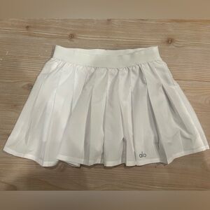 Alo white tennis skirt - size xs